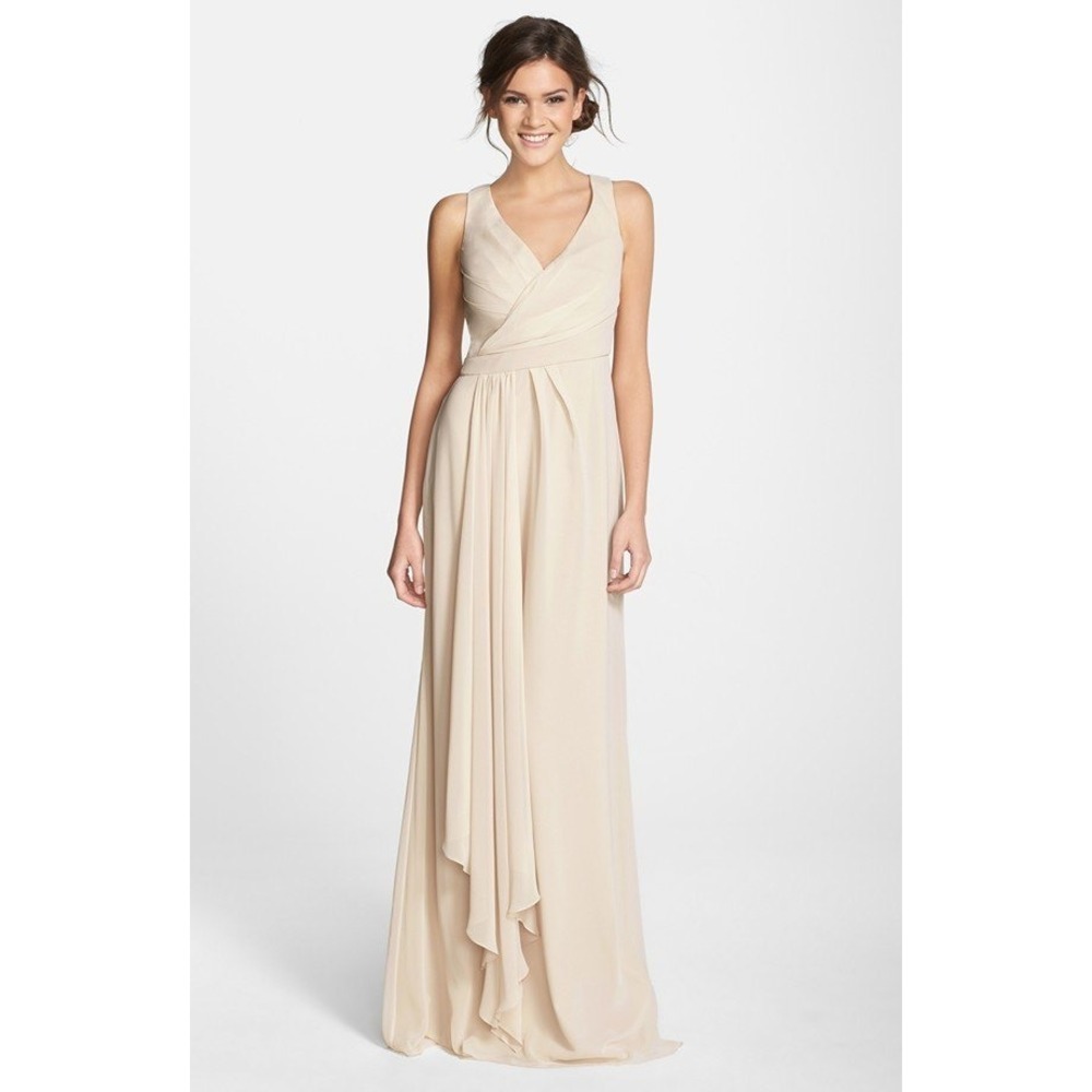 NWT Monique Lhuillier Bridesmaids Peach Chiffon V-Neck Maxi Gown Dress Size 14‎